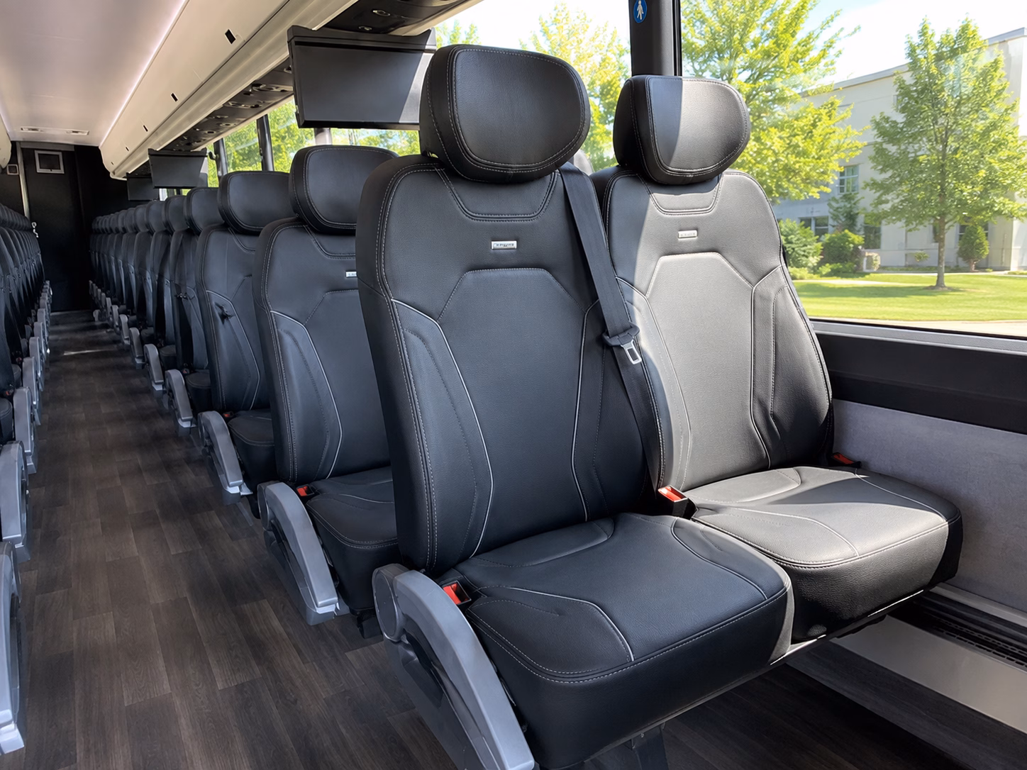 airport shuttle buses for wedding guests flying into ewr