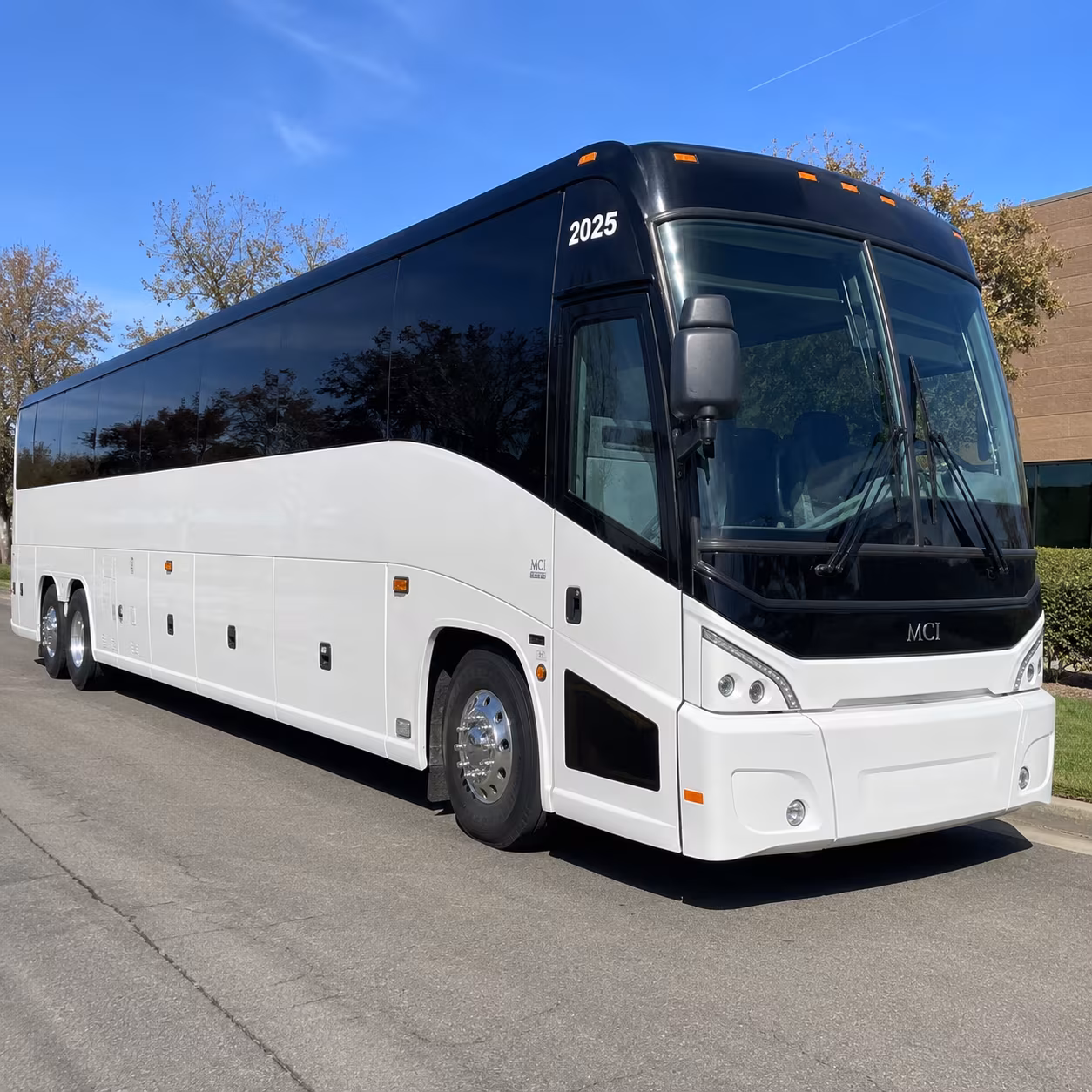 shuttle buses to prudential center shows from woodbridge