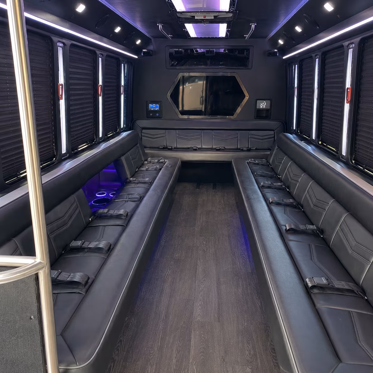 woodbridge 18 passenger party bus interior