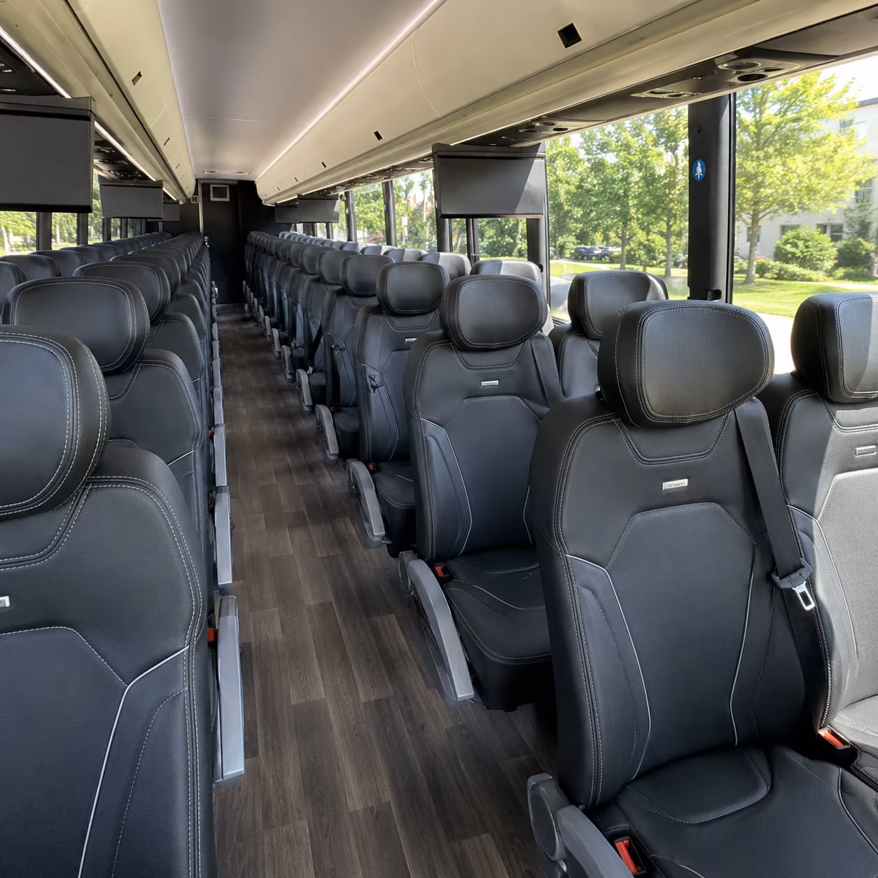 woodbridge charter bus rental