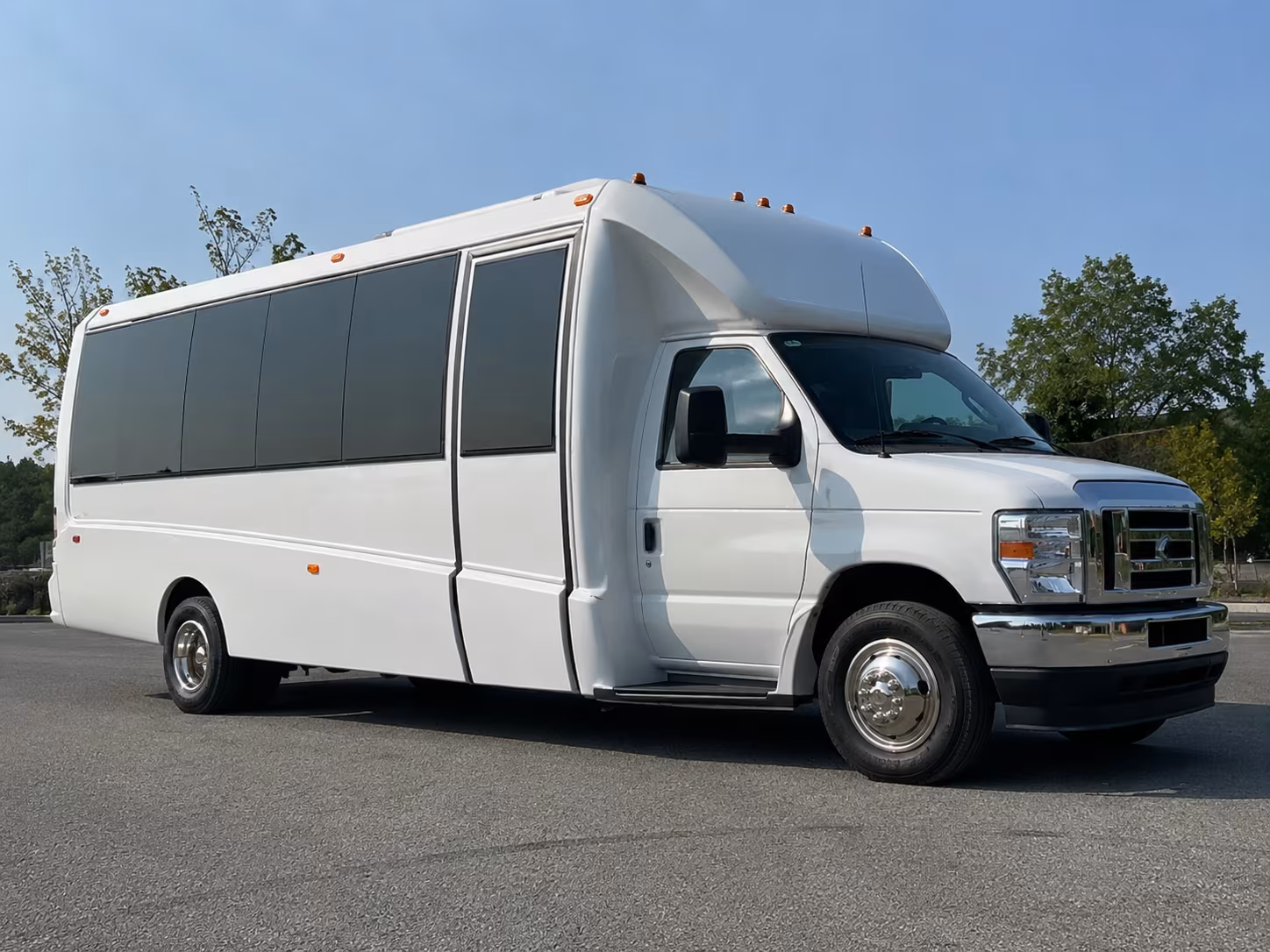 woodbridge quinceanera sweet 16 party bus rental